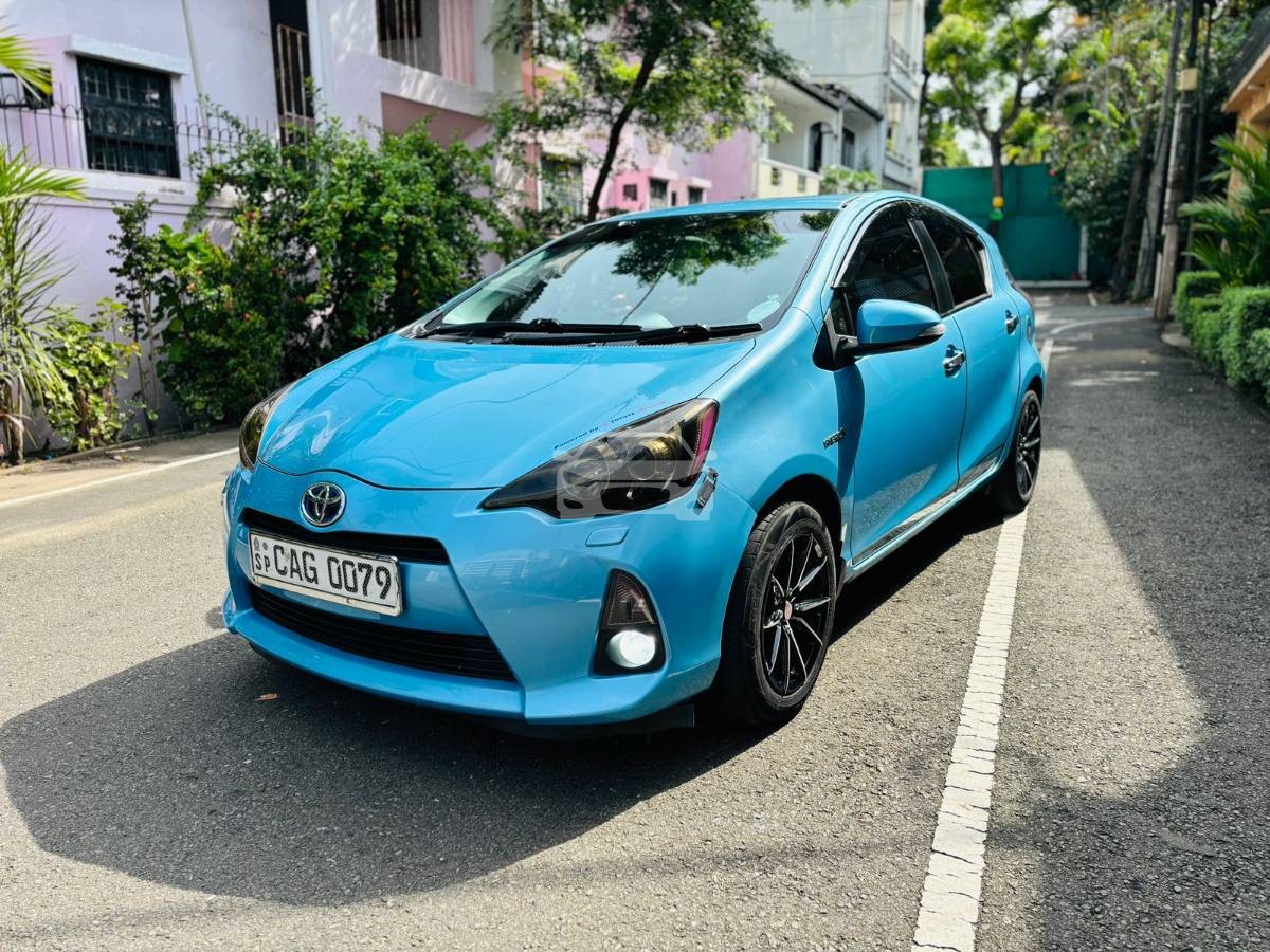 Image Toyota Aqua S limited 2013 